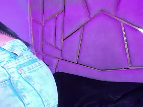 Blue Vely online show from 02/19/26, 04:15