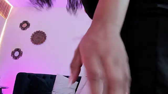 Snapshot of Madisson_Edwards chatting on 03/01/26, 07:36 Madisson Edwards online show from 03/01/26, 07:36