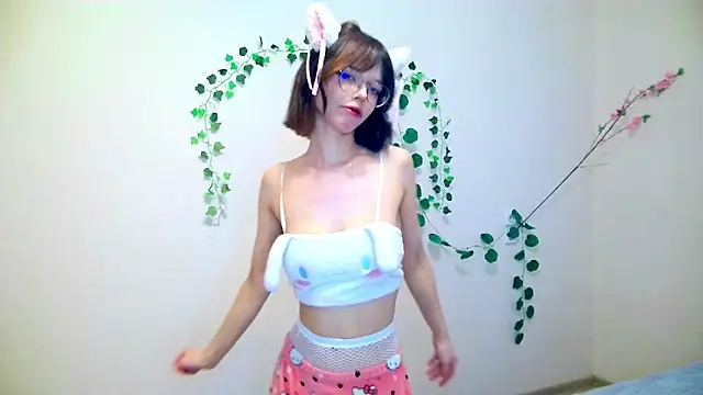 Kate Mooss online show from 03/08/26, 03:26