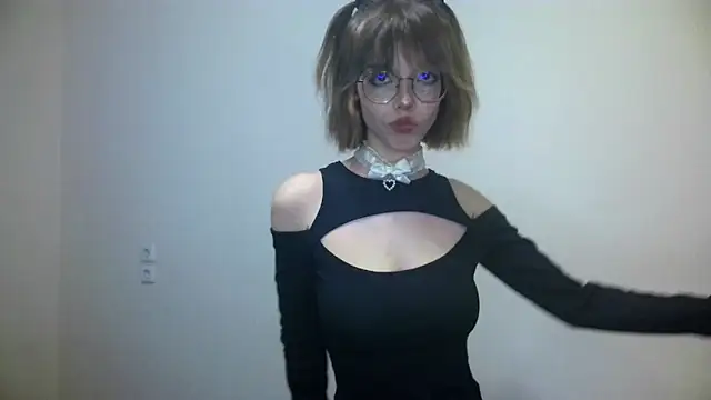 Snapshot of Kate_Mooss chatting on 02/22/26, 01:13 Kate Mooss online show from 02/22/26, 01:13