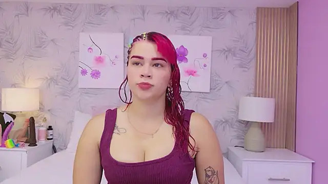 CherryTayloor online show from 05/17/26, 03:28