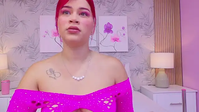 Snapshot of CherryTayloor chatting on 02/26/26, 02:33 CherryTayloor online show from 02/26/26, 02:33