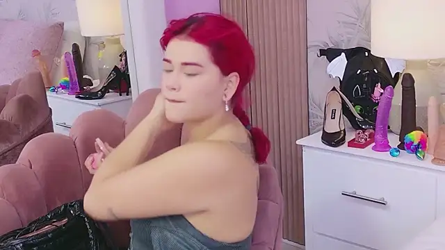 CherryTayloor online show from 04/19/26, 03:07