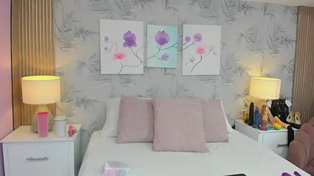 CherryTayloor online show from 06/17/26, 03:28