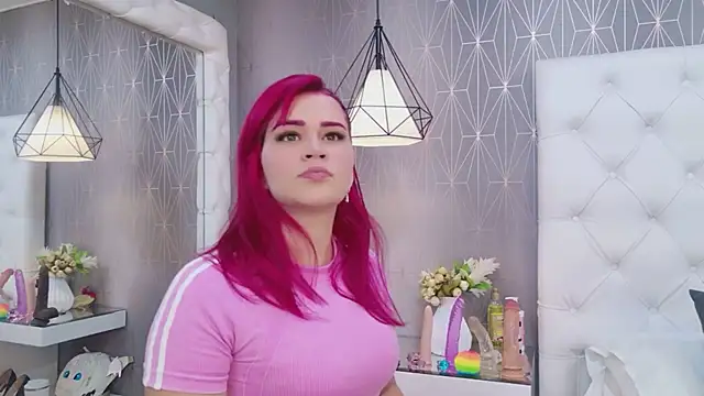 CherryTayloor online show from 04/25/26, 03:09
