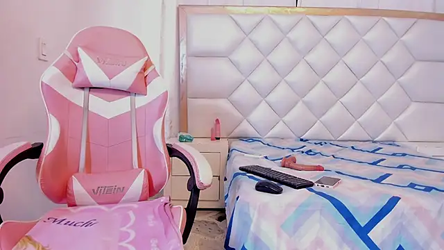 michelleblair1 online show from 03/29/26, 01:13