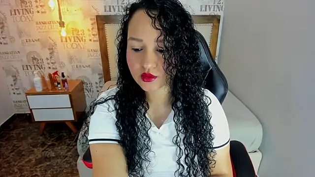 Snapshot of DANICA_MULLER1 chatting on 02/27/26, 11:54 DANICA MULLER1 online show from 02/27/26, 11:54