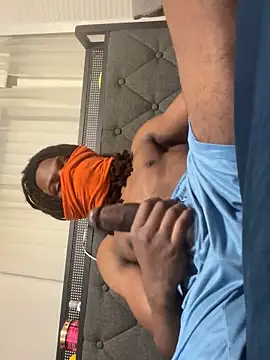 Snapshot of kiddzz chatting on 09/26/25, 07:48 kiddzz online show from 09/26/25, 07:48