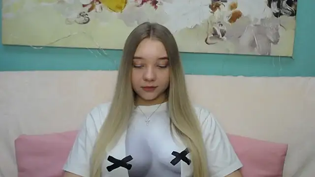 MilanaSiia online show from 04/05/26, 04:52