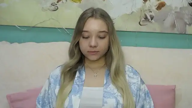 MilanaSiia online show from 04/18/26, 04:37