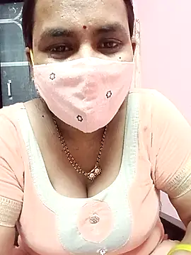Snapshot of keerthy_telugu chatting on 06/02/26, 06:30 keerthy telugu online show from 06/02/26, 06:30
