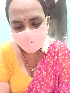 Snapshot of keerthy_telugu chatting on 05/10/26, 05:59 keerthy telugu online show from 05/10/26, 05:59