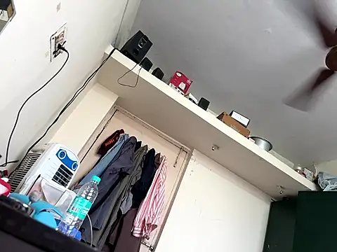 neekosam12 online show from 03/03/26, 11:50