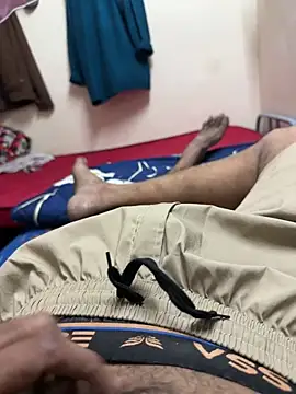 neekosam12 online show from 03/17/26, 01:58