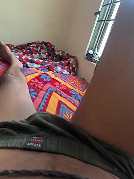 neekosam12 online show from 03/29/26, 09:33