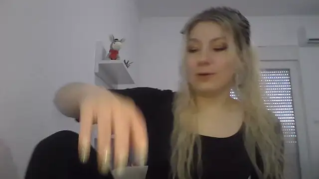 Foxy Bright online show from 03/29/26, 11:56