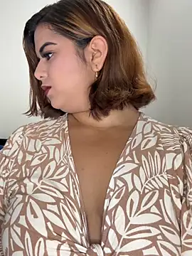 Lilithgomez  online show from 03/05/26, 11:54