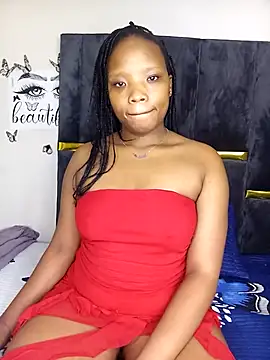 Snapshot of Divine_Beautyxx chatting on 05/02/26, 01:22 Divine Beautyxx online show from 05/02/26, 01:22