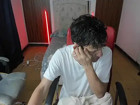 juan and luke online show from 03/20/26, 08:37