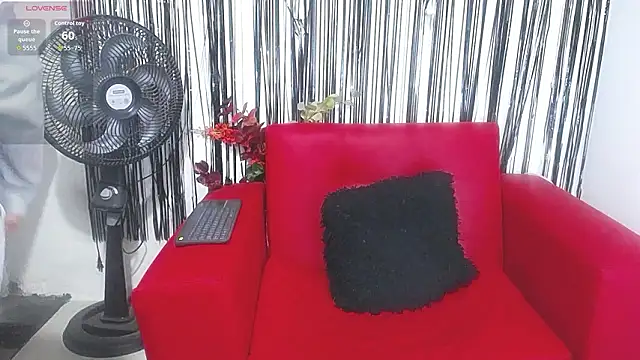 mailyn pym online show from 03/13/26, 11:59