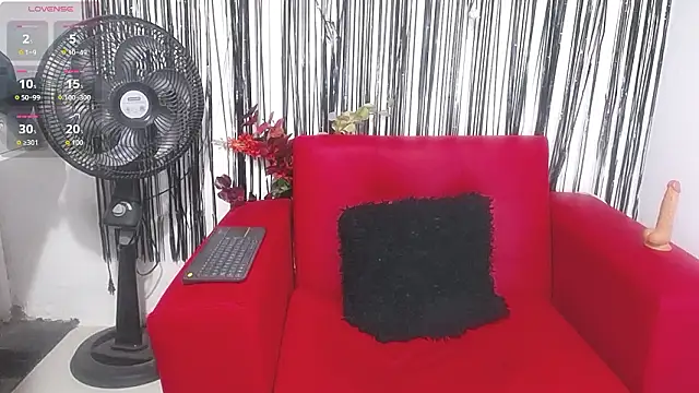 mailyn pym online show from 03/12/26, 01:26