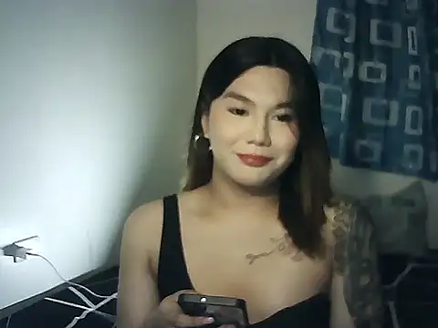 xNaughtymilesx online show from 04/18/26, 01:46