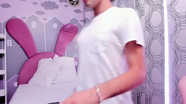 Snapshot of sammysexxx_ chatting on 02/28/26, 06:18 sammysexxx online show from 02/28/26, 06:18