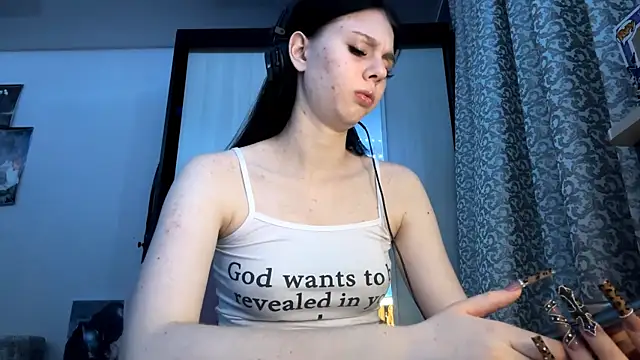 SaraDebey online show from 02/25/26, 09:36