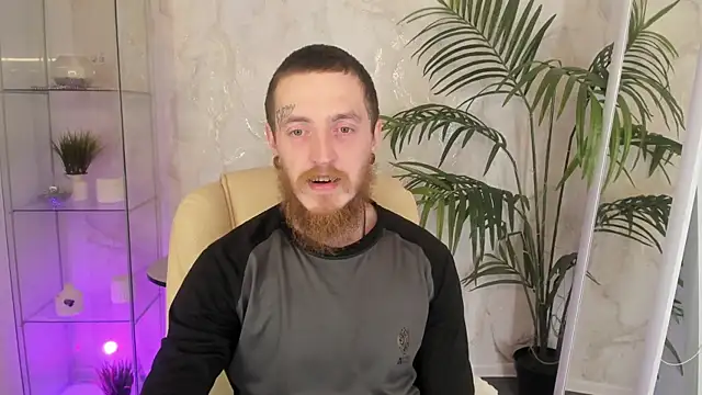 Snapshot of RockyLeen chatting on 03/01/26, 10:54 RockyLeen online show from 03/01/26, 10:54