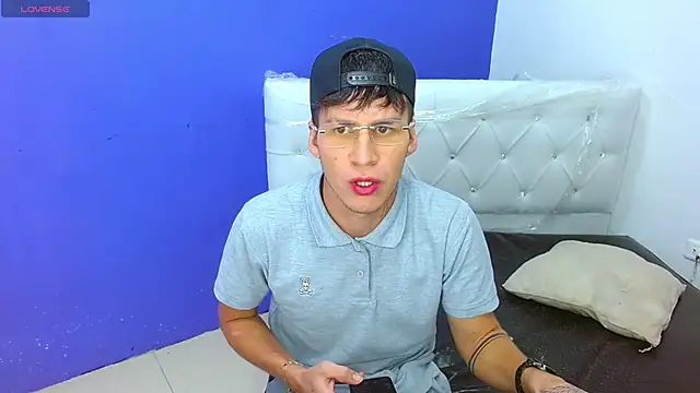 Snapshot of masterboyx chatting on 02/24/26, 03:46 masterboyx online show from 02/24/26, 03:46