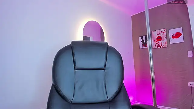 Snapshot of Tiphanysalvatore chatting on 02/26/26, 07:36 Tiphanysalvatore online show from 02/26/26, 07:36