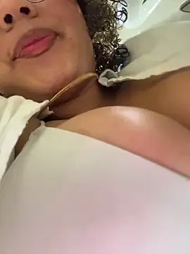 KendyLove  online show from 05/23/26, 02:21