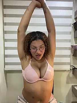 KendyLove  online show from 04/08/26, 09:55