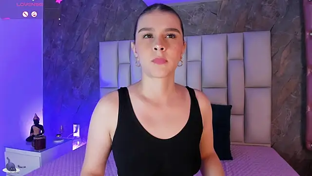 lya gomez online show from 04/10/26, 02:51