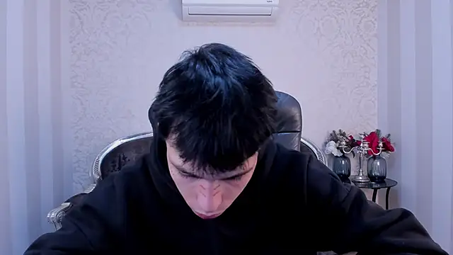 ClarkBev online show from 03/12/26, 05:34