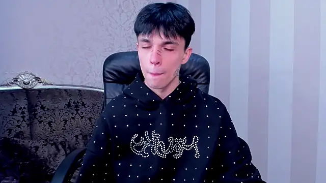 ClarkBev online show from 02/21/26, 01:40