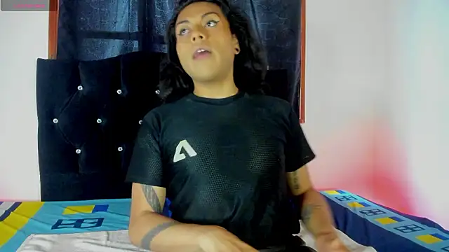 Jess Hoffman online show from 03/18/26, 02:41