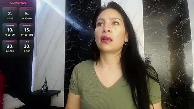 SofiaMoreno  online show from 04/30/26, 02:02