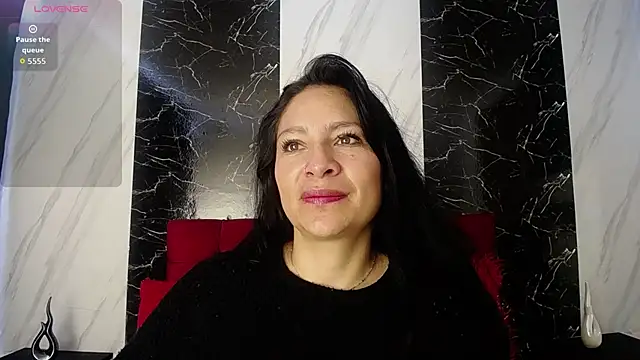 SofiaMoreno  online show from 05/04/26, 02:20