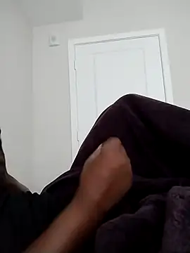 makeherfeelg online show from 03/31/26, 02:08