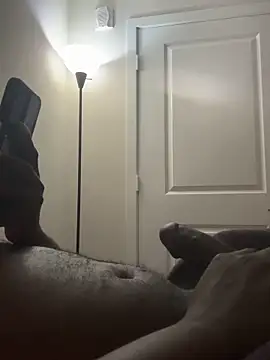 Snapshot of makeherfeelg chatting on 02/21/26, 03:08 makeherfeelg online show from 02/21/26, 03:08