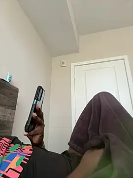 makeherfeelg online show from 03/25/26, 02:05