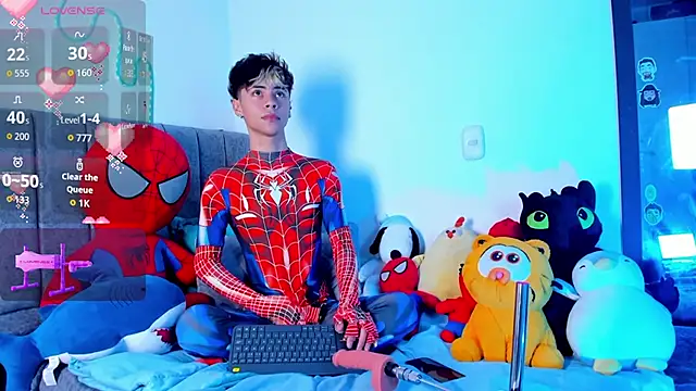 Snapshot of Callum_777 chatting on 06/19/26, 04:29 Callum 777 online show from 06/19/26, 04:29