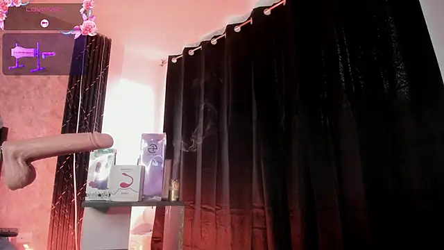 MilyFerrer online show from 05/27/26, 02:24
