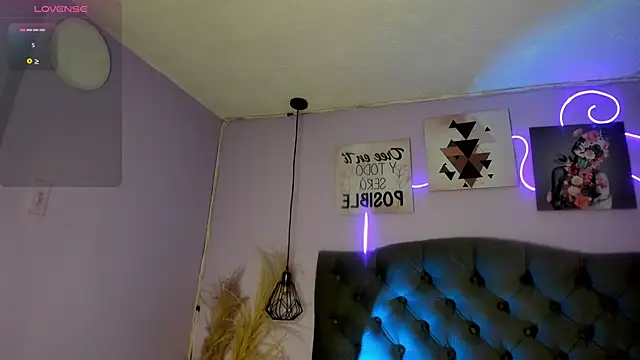 MilyFerrer online show from 06/20/26, 02:27
