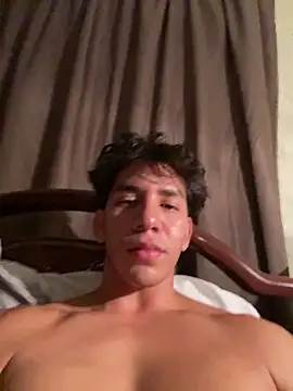 Snapshot of Alejandrososas chatting on 06/14/26, 06:58 Alejandrososas online show from 06/14/26, 06:58