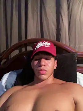 Alejandrososas online show from 05/22/26, 12:08