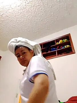 Samanta gonzales online show from 02/27/26, 04:18