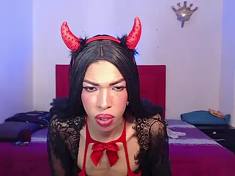 cellesthee online show from 04/16/26, 07:20