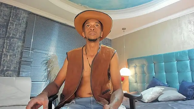 Snapshot of bray_1999 chatting on 03/01/26, 03:39 bray 1999 online show from 03/01/26, 03:39